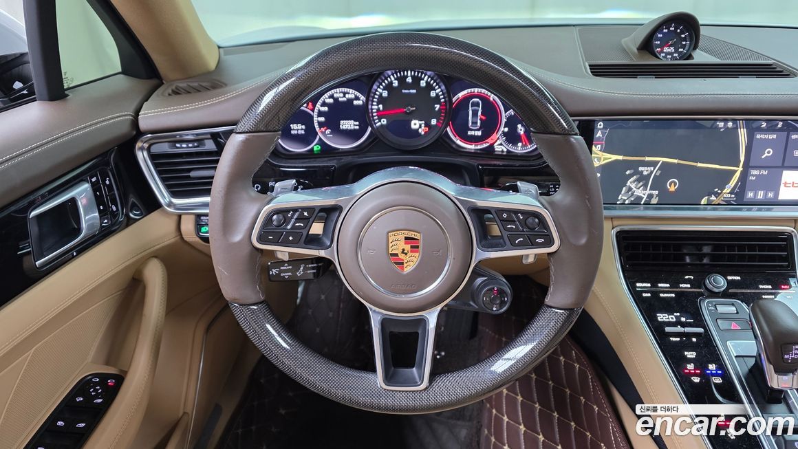 Porsche Panamera 2018