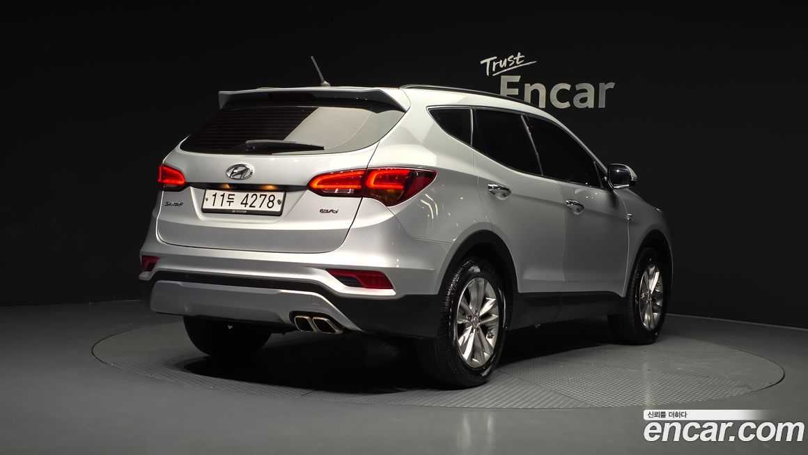 Hyundai Santafe 2016