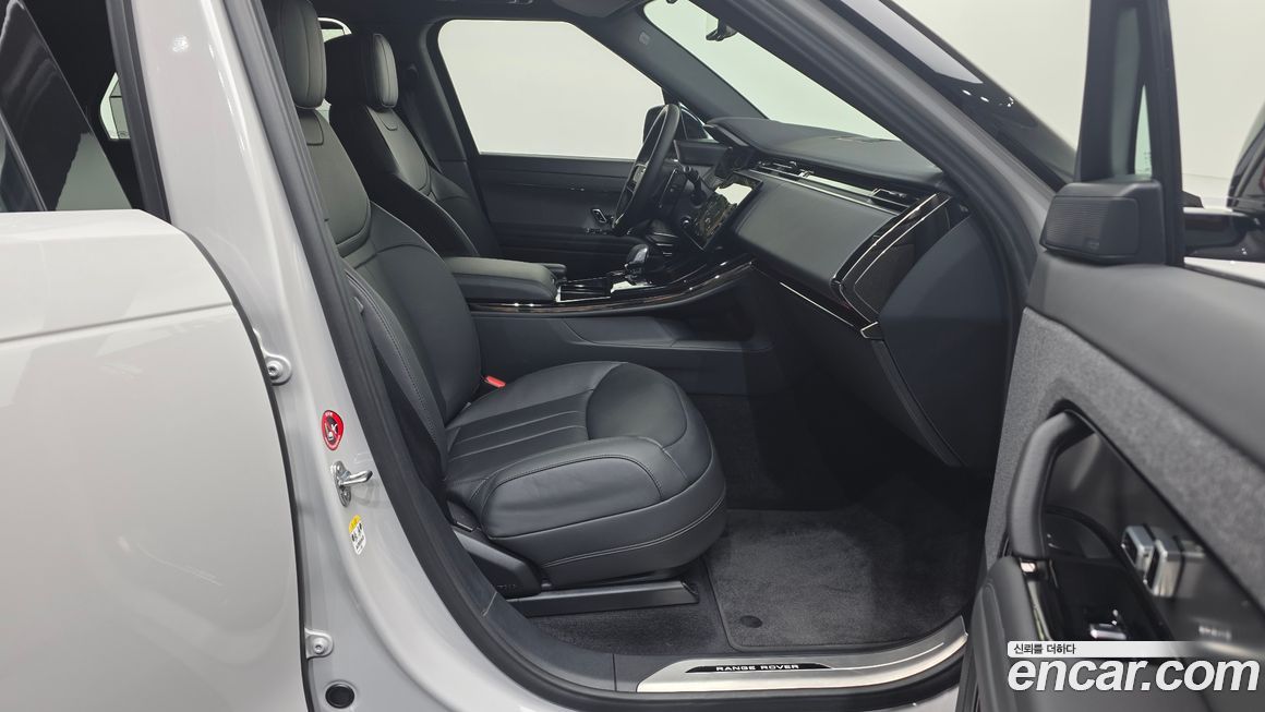 Land Rover Range Rover Sport 2025