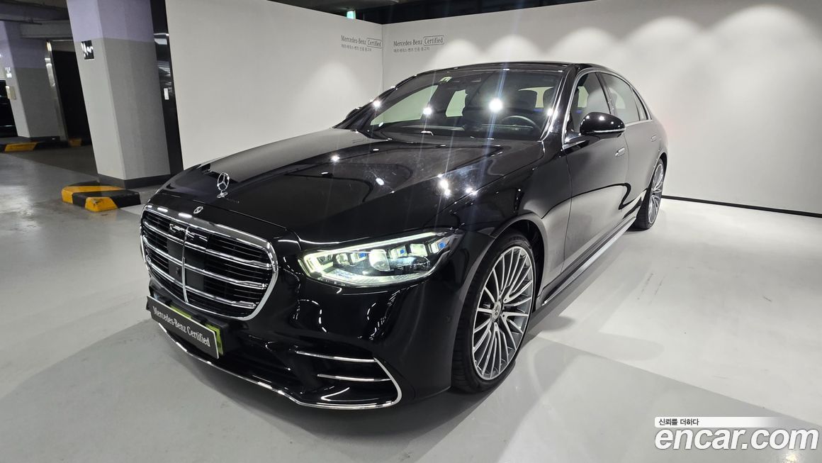 Mercedes-Benz S-Class 2025