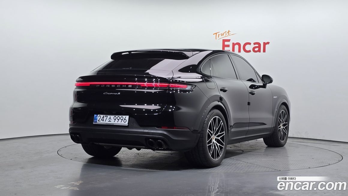 Porsche Cayenne 2025