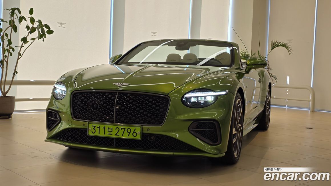 Bentley Continental 2025