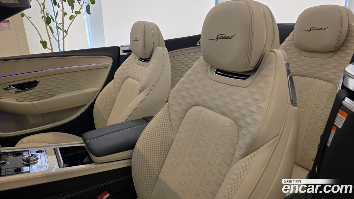 Bentley Continental 2025