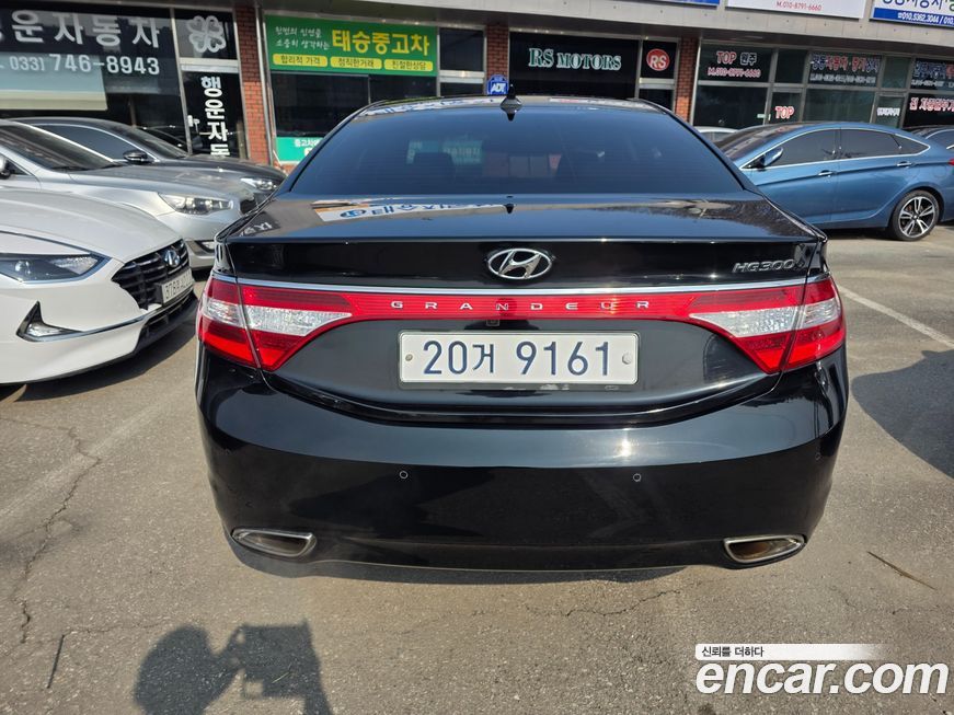 Hyundai Grandeur 2011