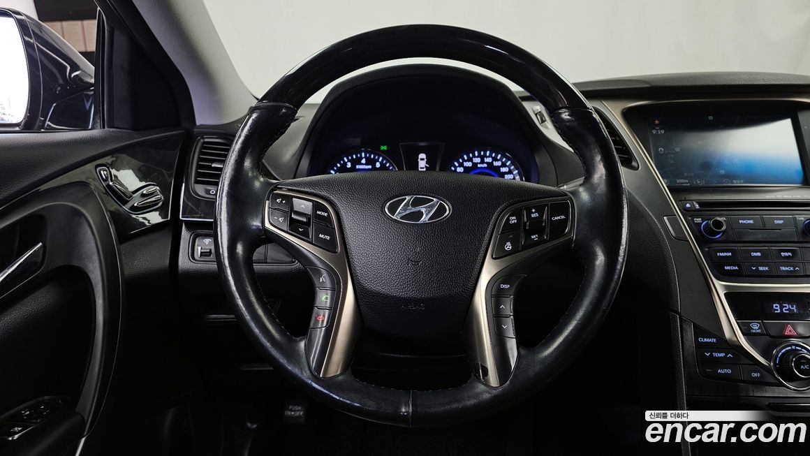 Hyundai Grandeur 2014