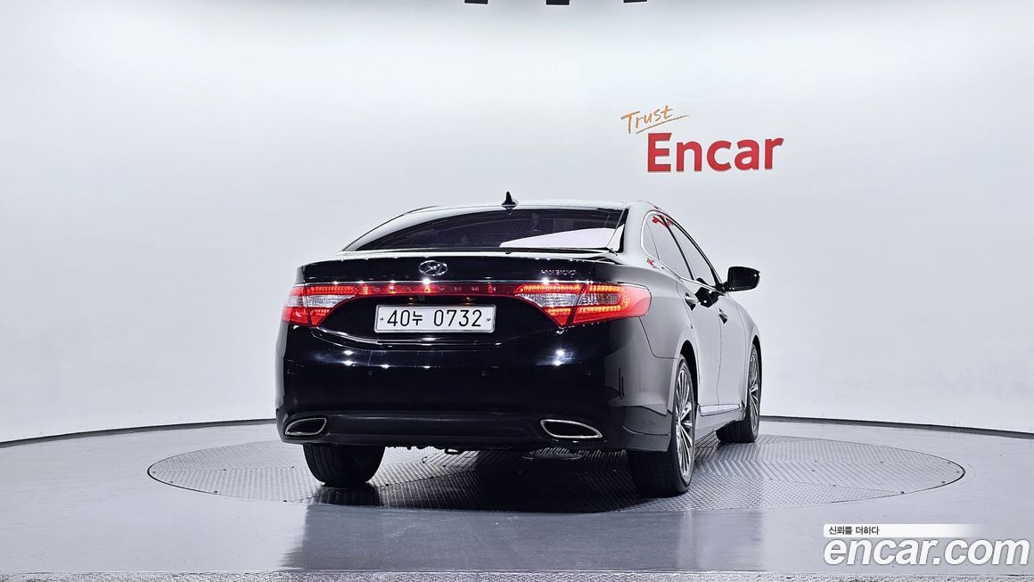 Hyundai Grandeur 2014