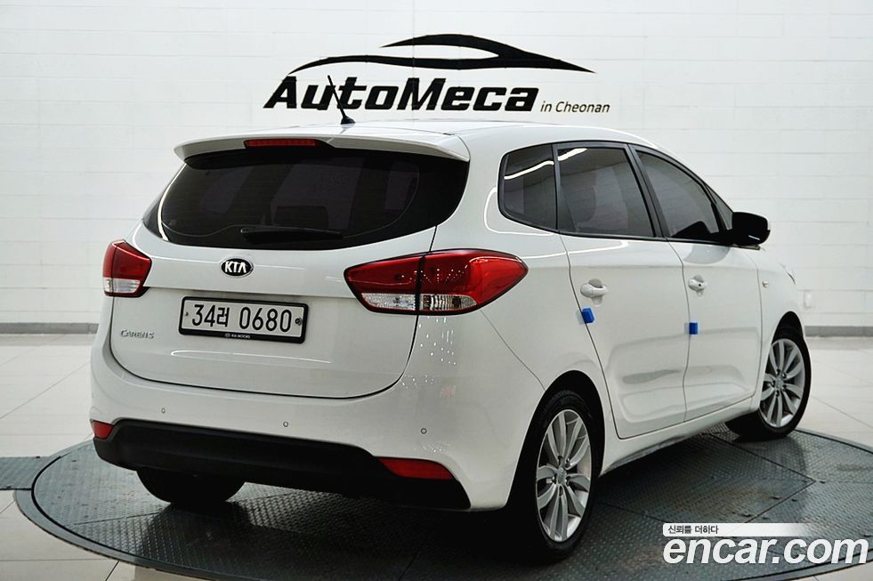 Kia Carens 2016