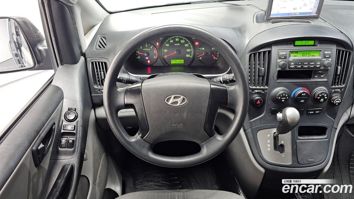 Hyundai Starex 2016