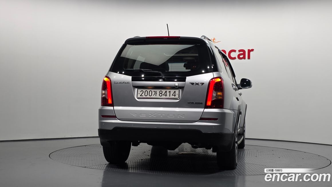 KG_Mobility_Ssangyong Rexton 2013