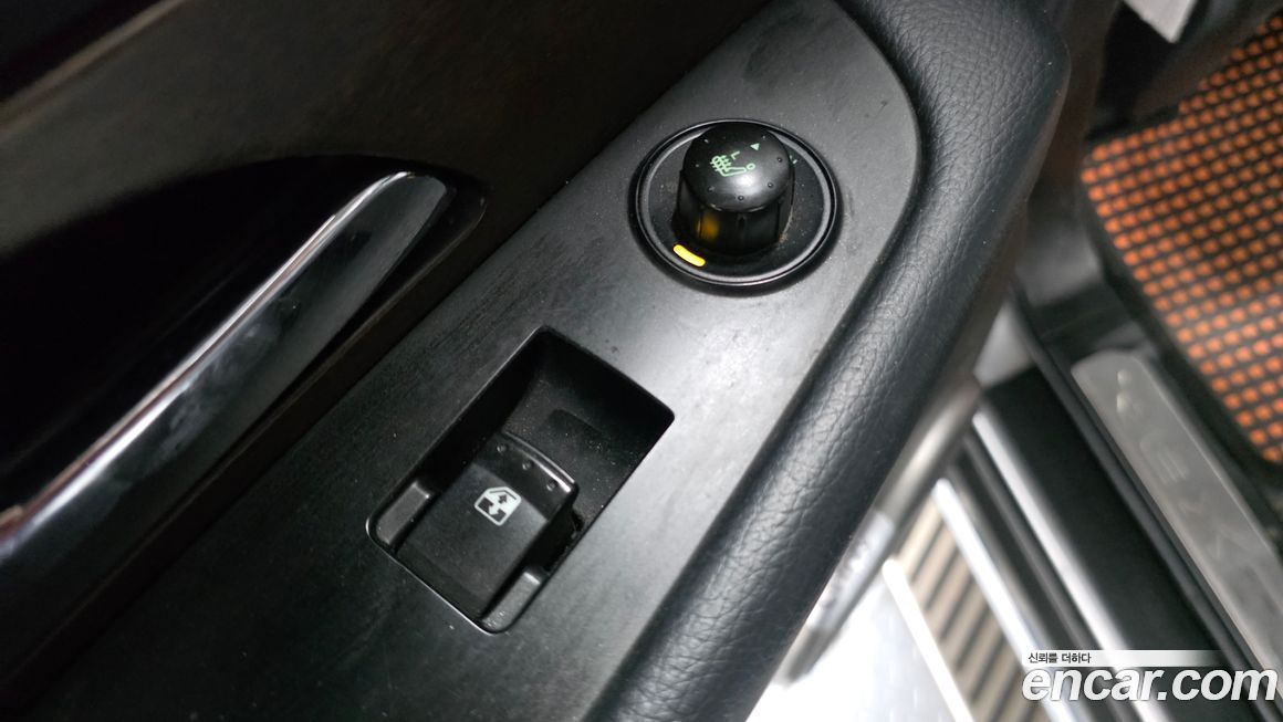 KG_Mobility_Ssangyong Rexton 2013