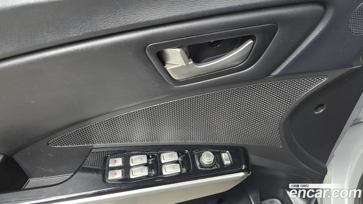 KG_Mobility_Ssangyong TIBOLI 2016