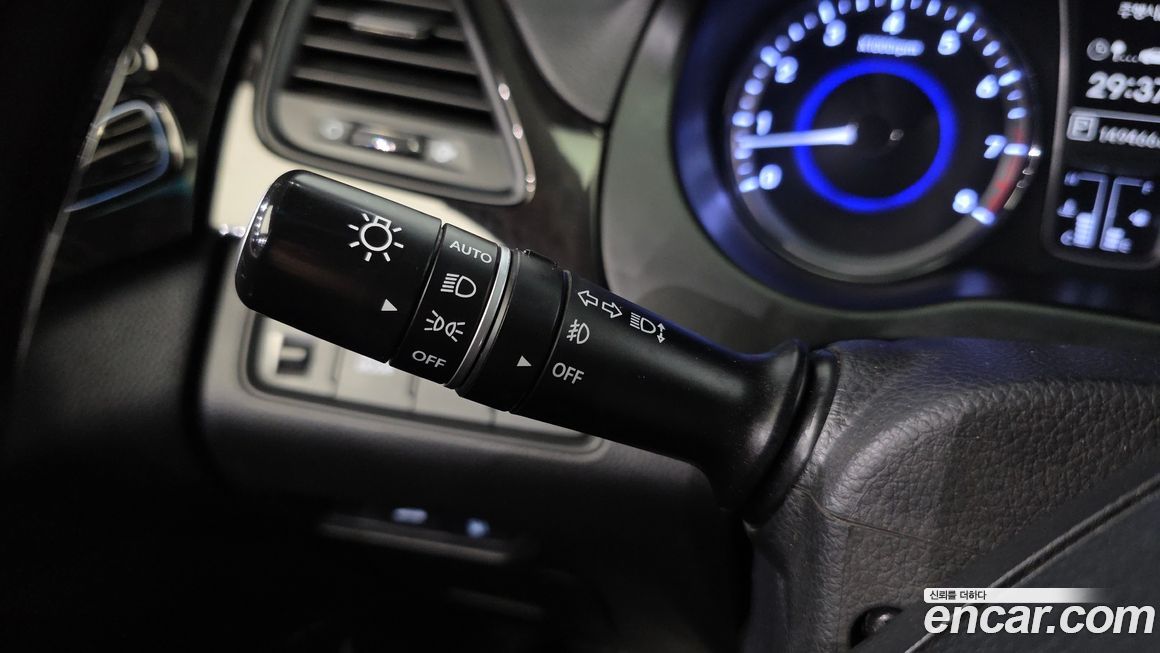 Hyundai Grandeur 2014