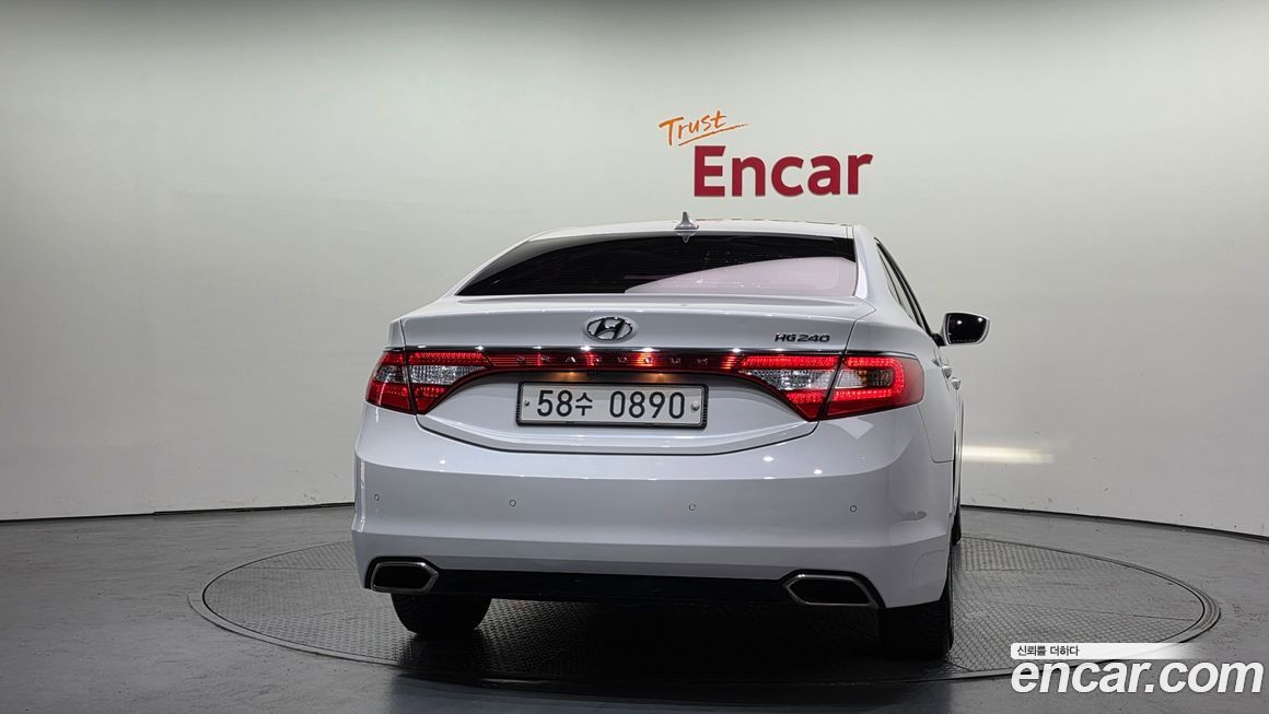 Hyundai Grandeur 2016