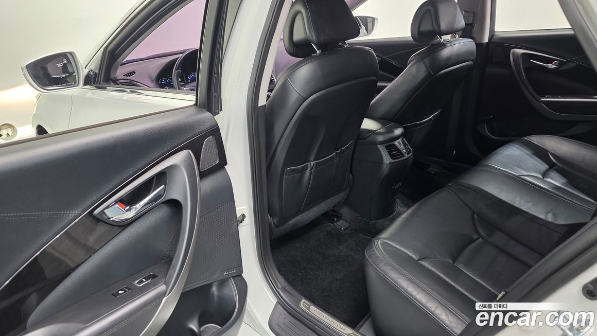 Hyundai Grandeur 2016