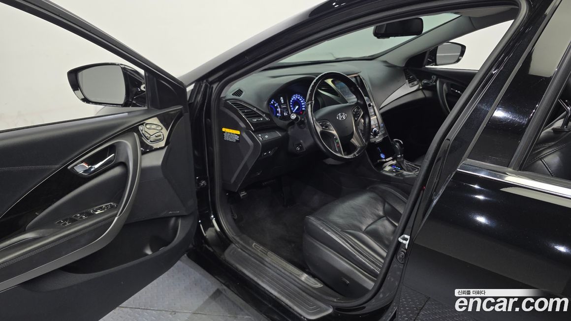 Hyundai Grandeur 2014