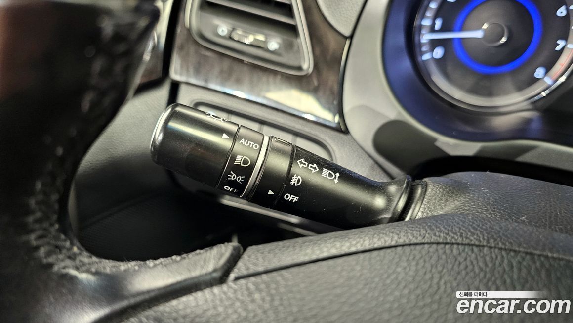 Hyundai Grandeur 2013