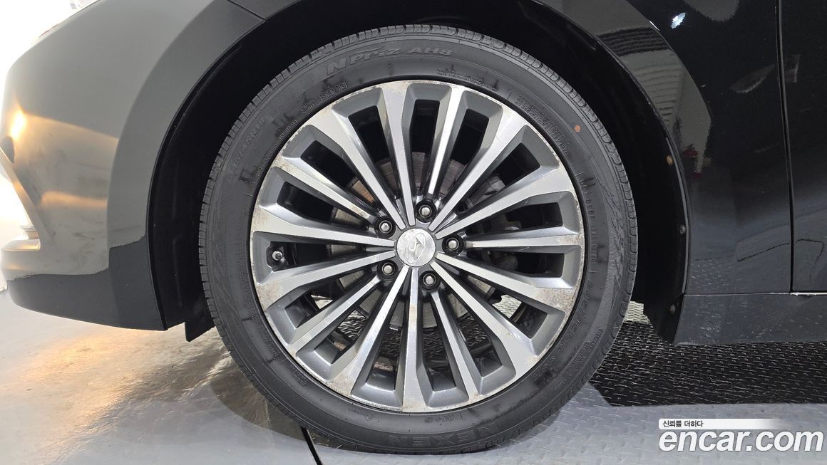 Hyundai Grandeur 2014