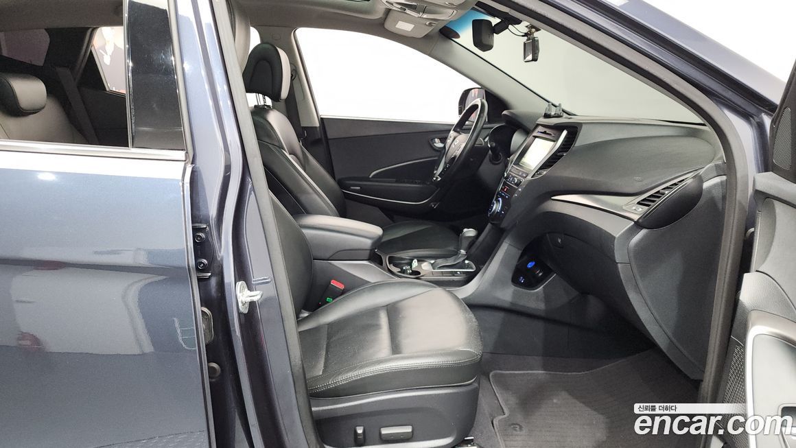 Hyundai Santafe 2016