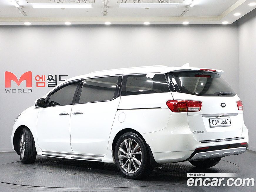Kia Canival 2016