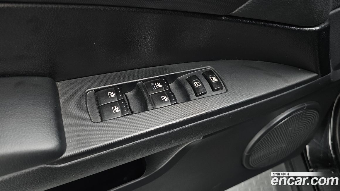 KG_Mobility_Ssangyong KORANDO 2014