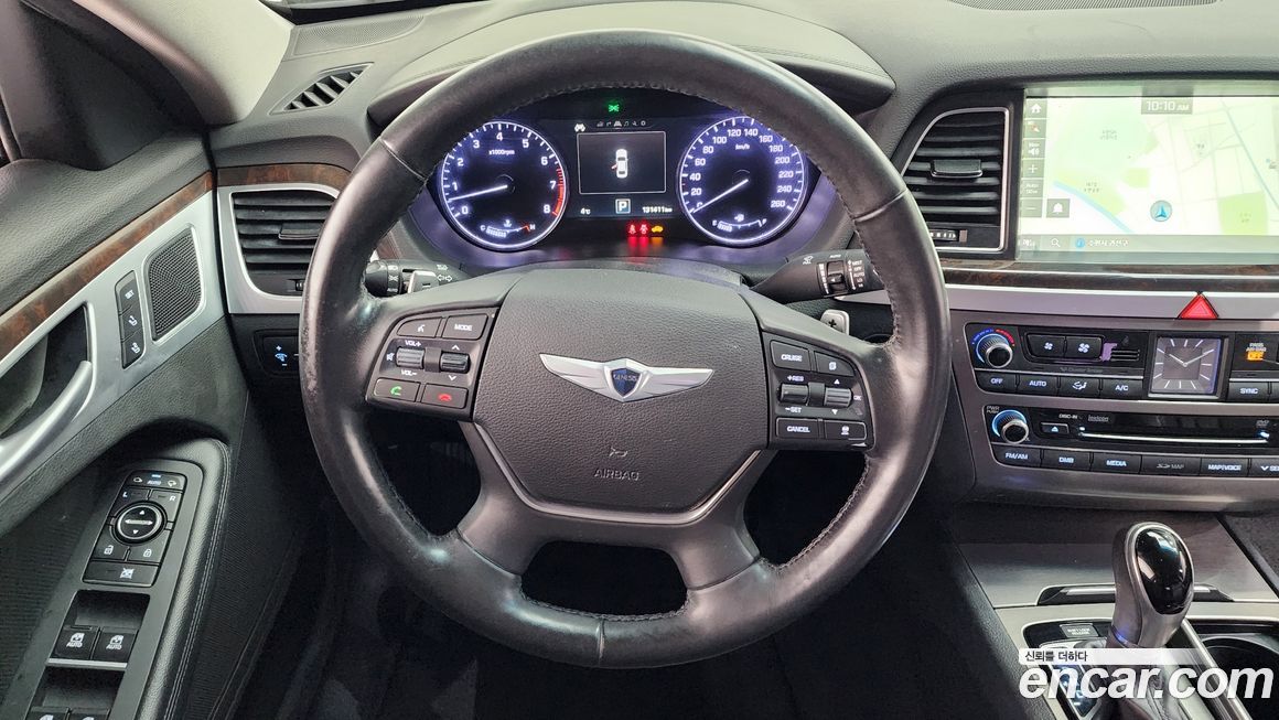 Hyundai Genesis 2016