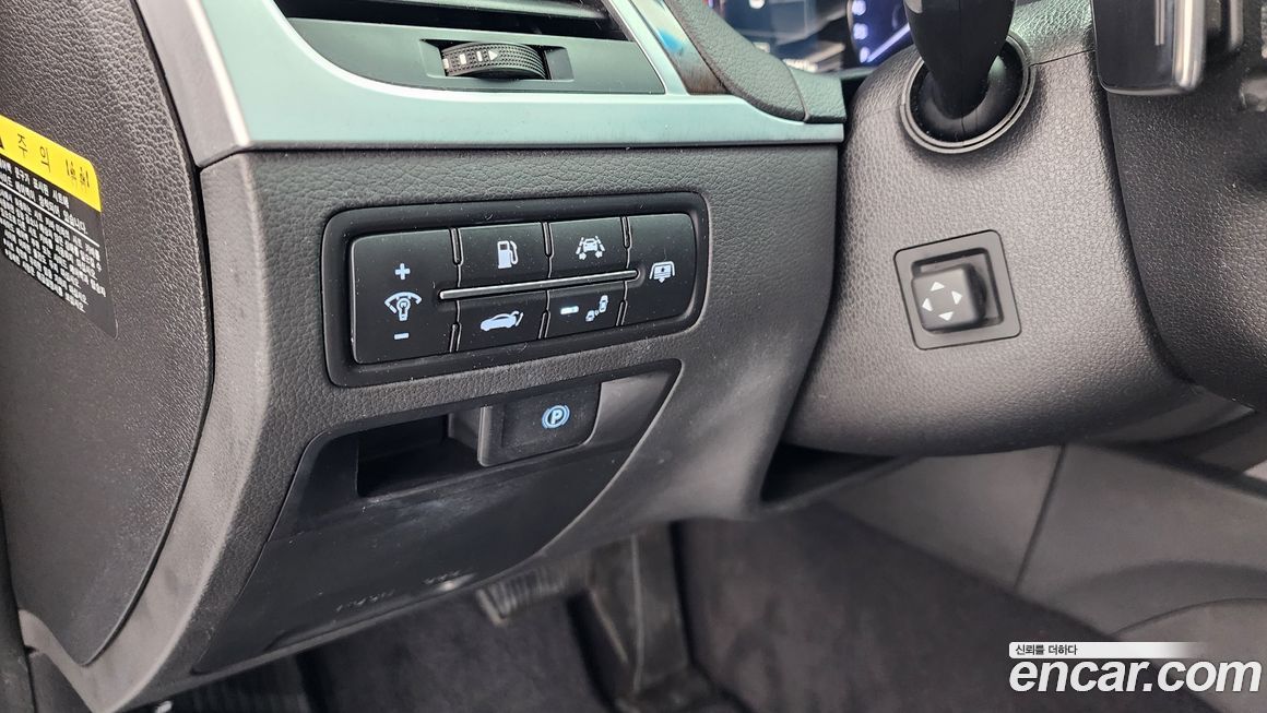 Hyundai Genesis 2016