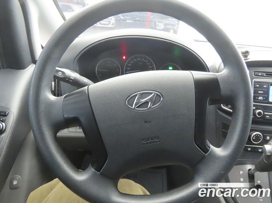 Hyundai Starex 2021