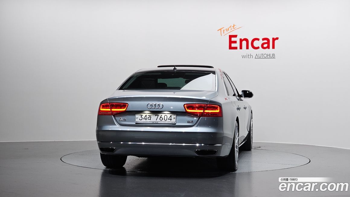 Audi A8 2012