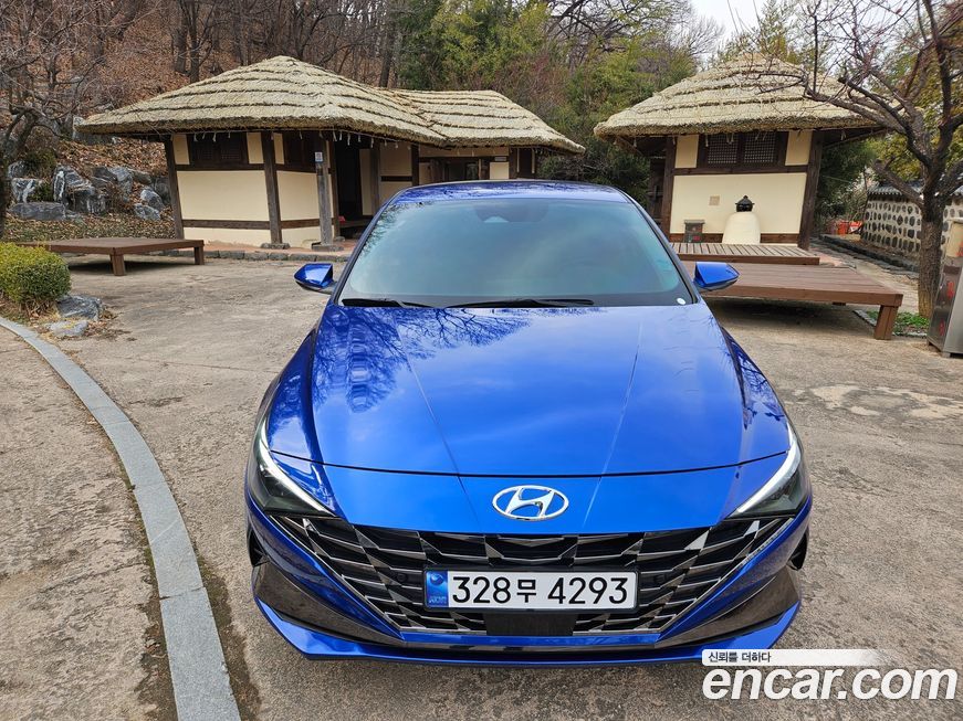 Hyundai AVANTE 2021