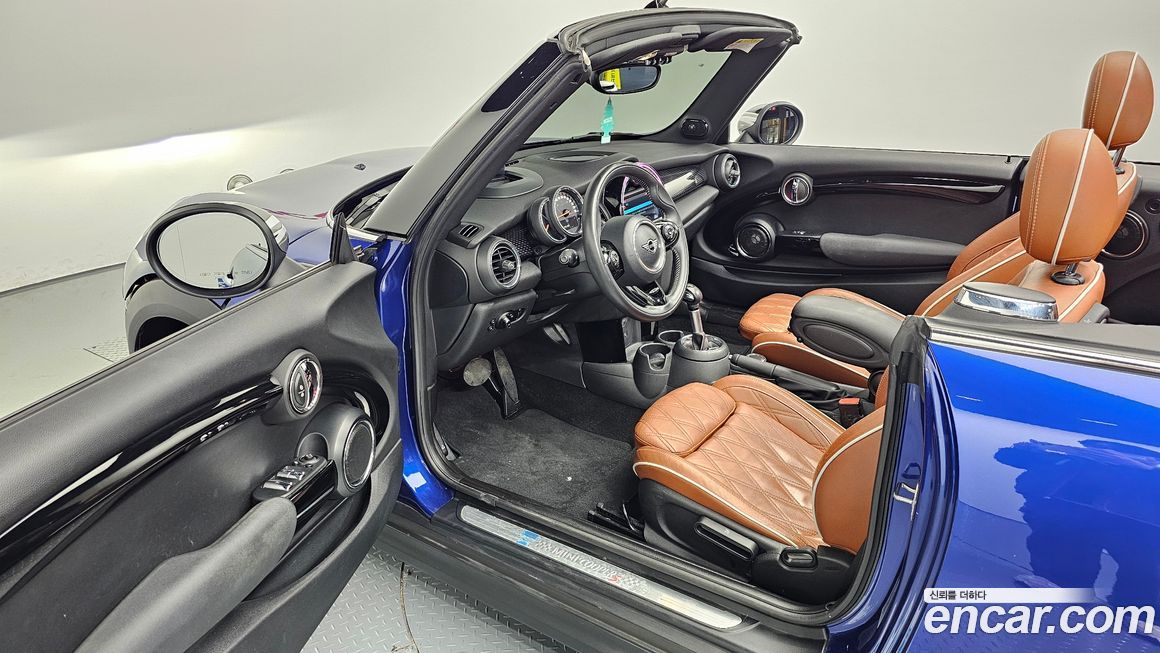 Mini Cooper Convertible 2019