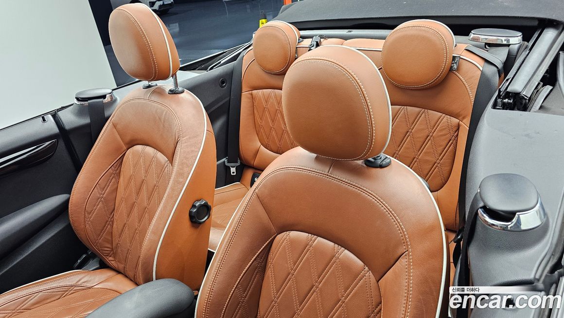 Mini Cooper Convertible 2019