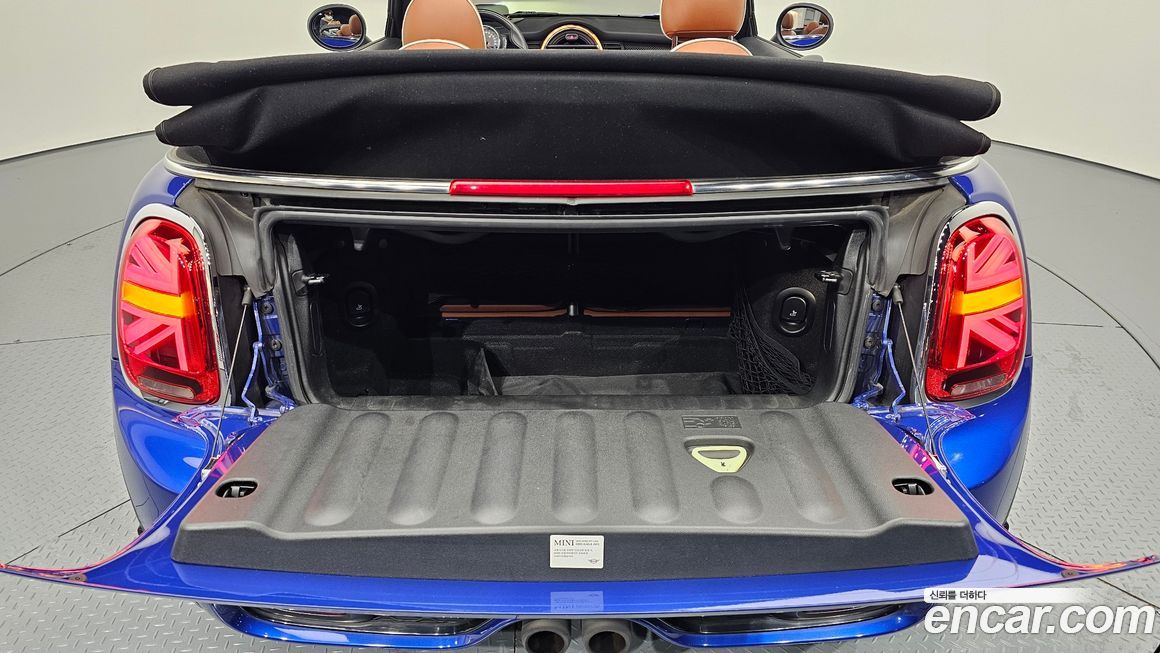 Mini Cooper Convertible 2019