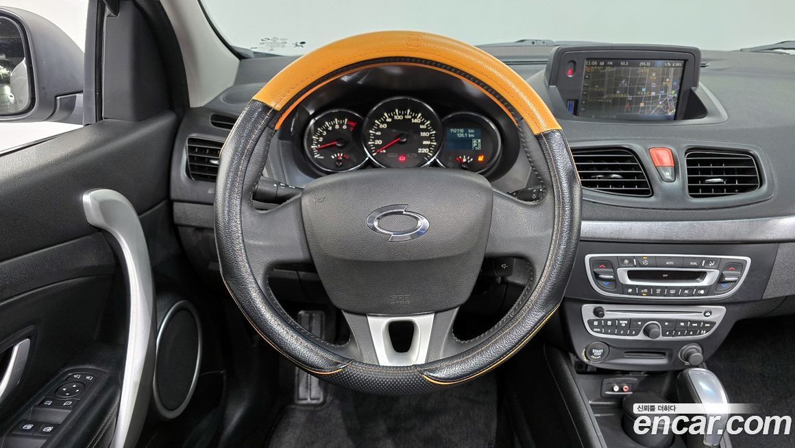 Renault-KoreaSamsung SM3 2010