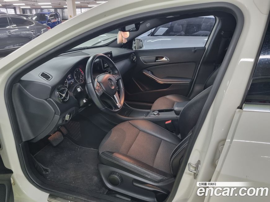 Mercedes-Benz A-Class 2014