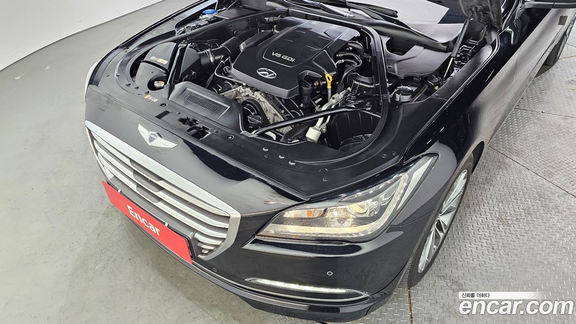 Hyundai Genesis 2016