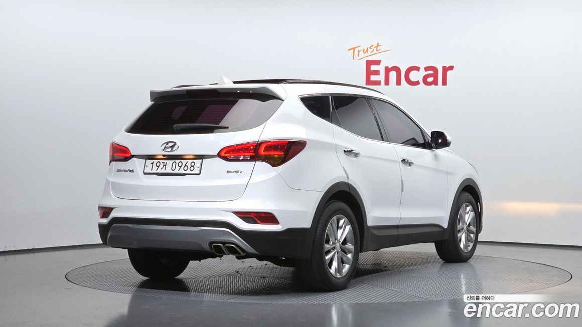Hyundai Santafe 2016
