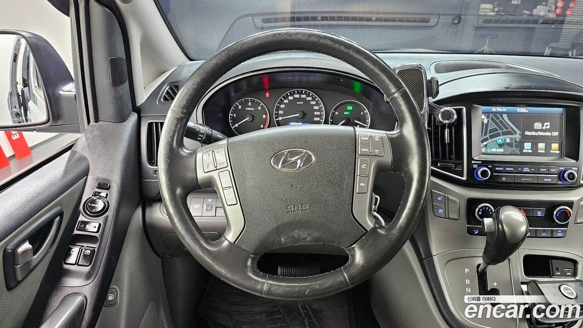 Hyundai Starex 2019