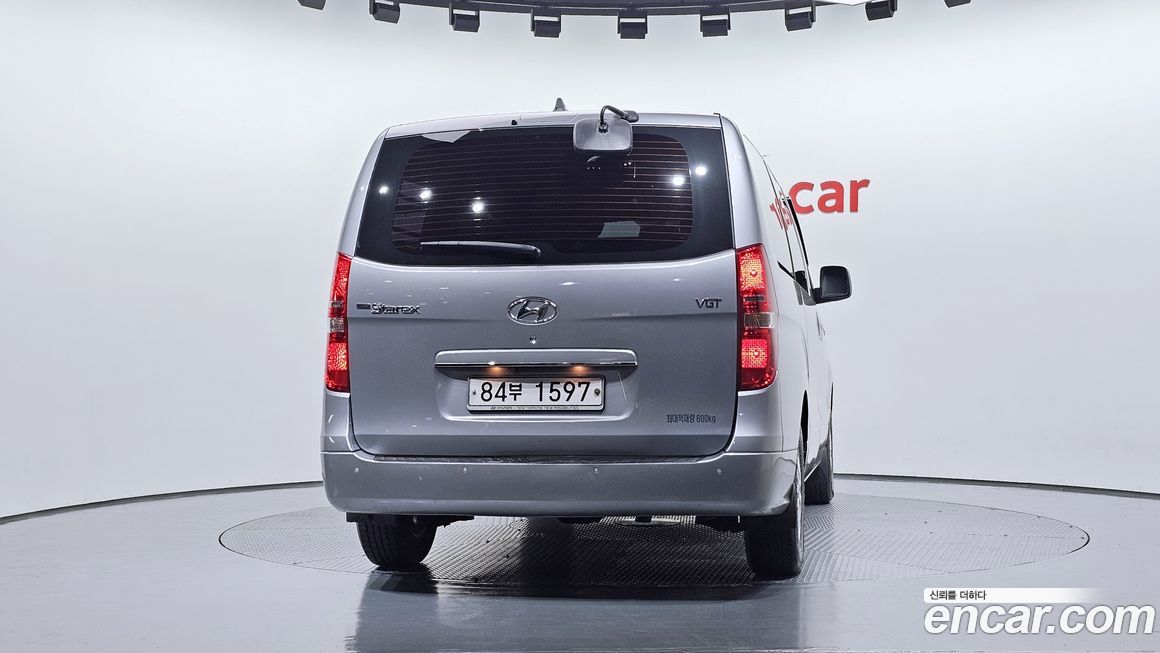 Hyundai Starex 2019