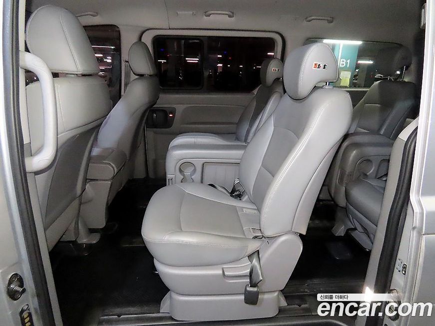 Hyundai Starex 2017