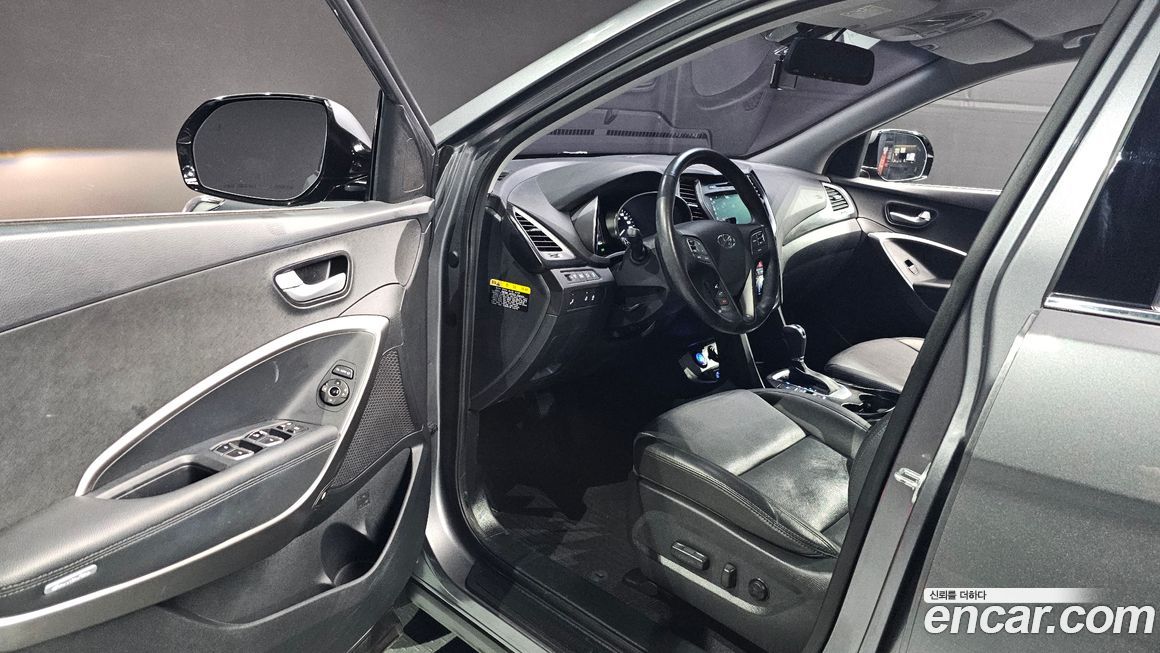 Hyundai Santafe 2017