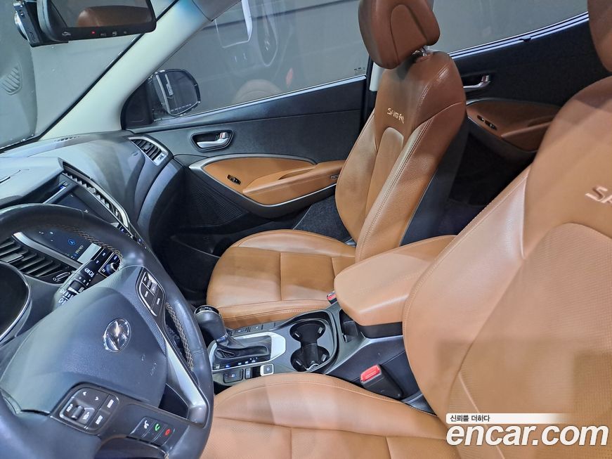 Hyundai Santafe 2016