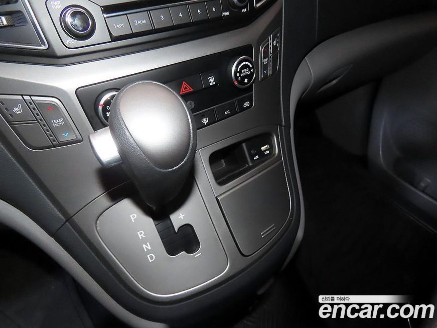 Hyundai Starex 2017