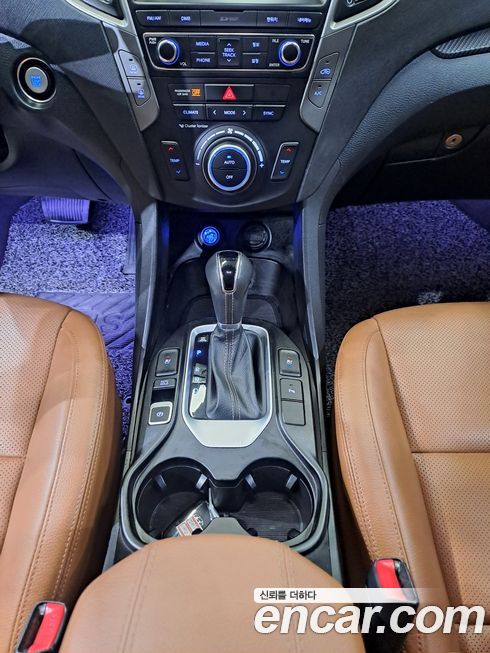 Hyundai Santafe 2016