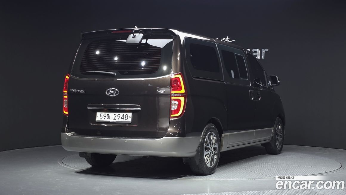 Hyundai Starex 2019