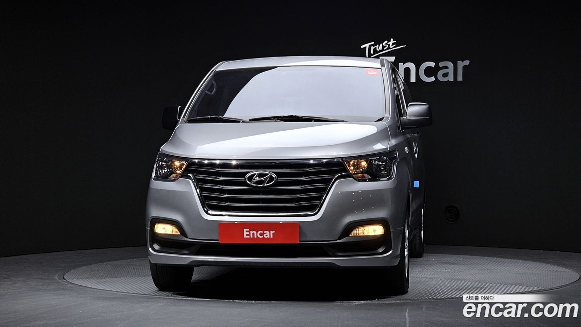 Hyundai Starex 2020