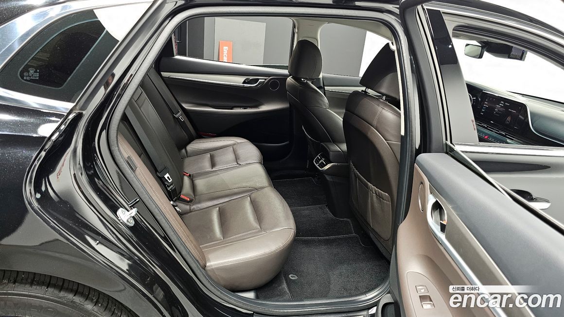 Hyundai Grandeur 2020