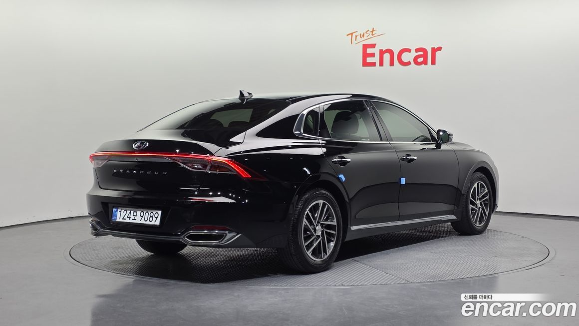 Hyundai Grandeur 2021