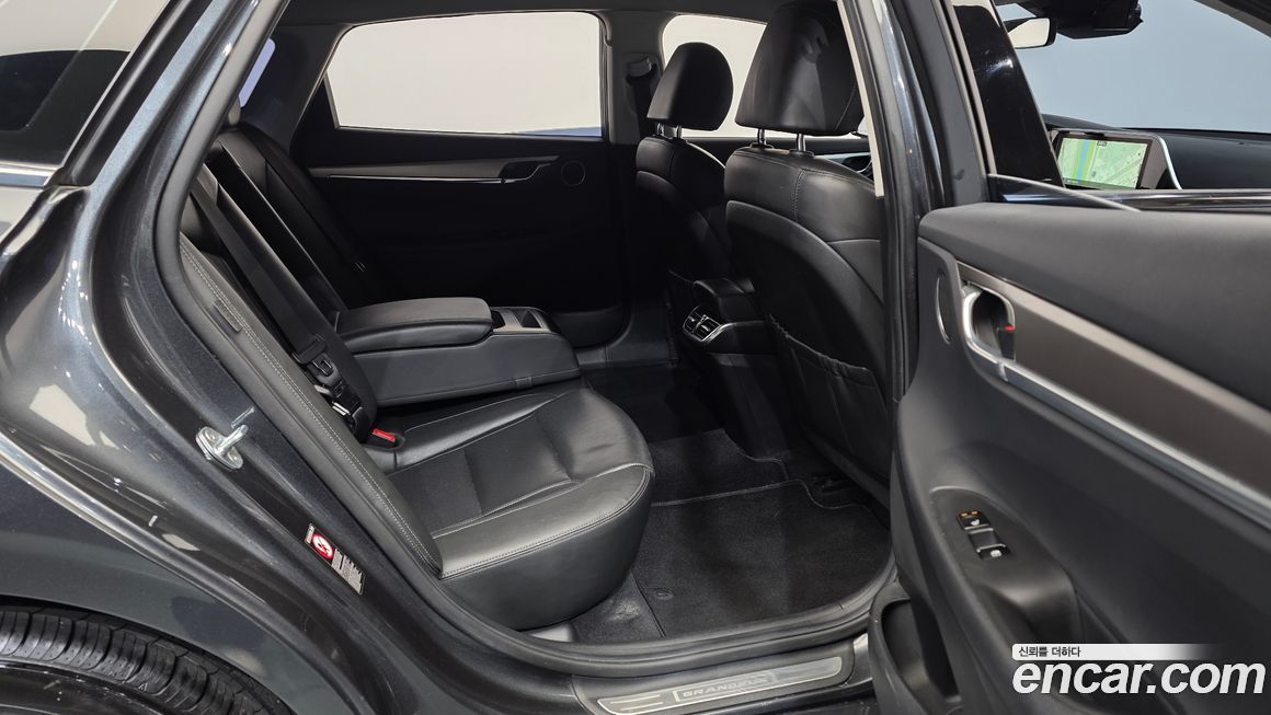 Hyundai Grandeur 2021