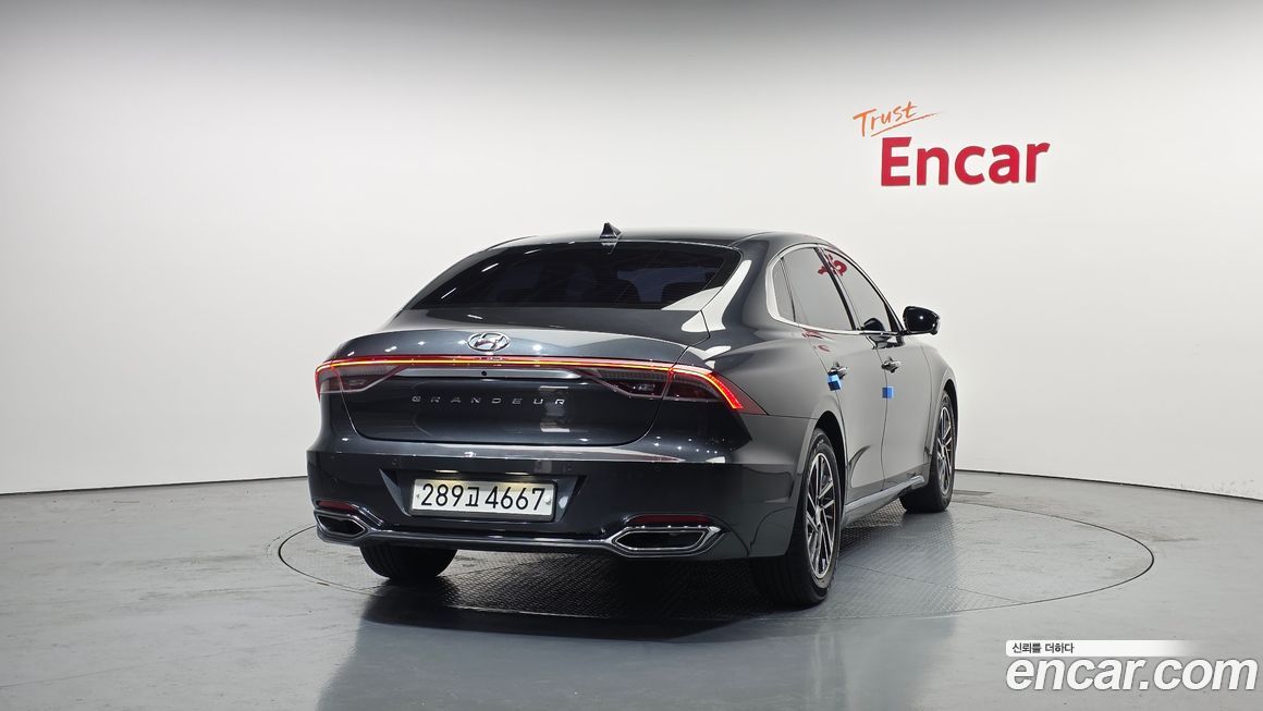 Hyundai Grandeur 2021