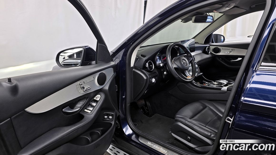 Mercedes-Benz GLC-Class 2018